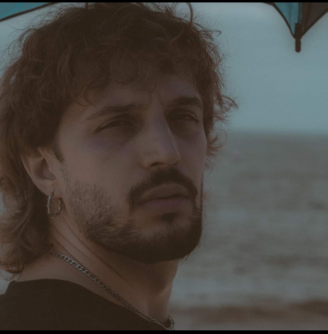 “CONNESSIONI” È IL NUOVO EP DI DILLS