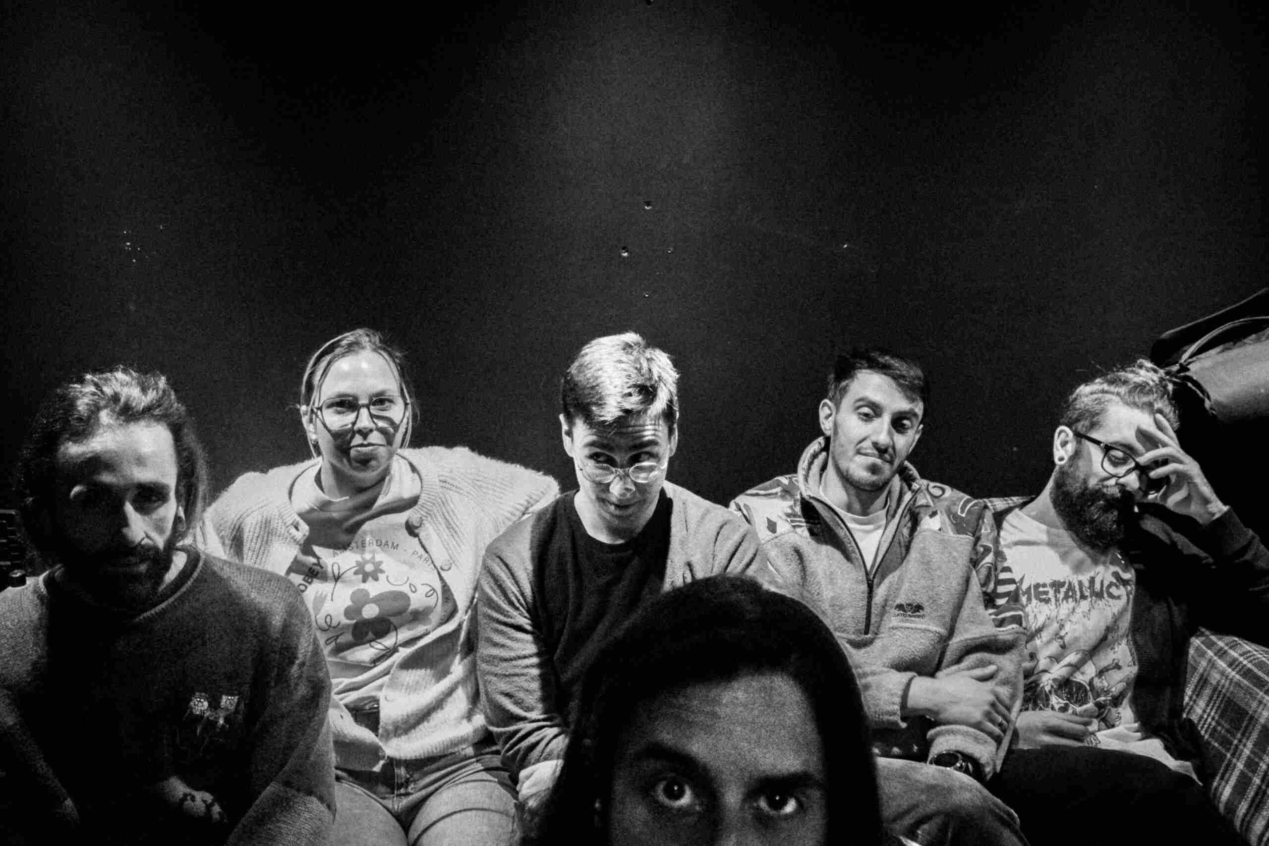 LA TRISTE GABRIELLA,”OK SÍ, A VOLTE SÍ”. Continua il viaggio della band nelle emozioni umane