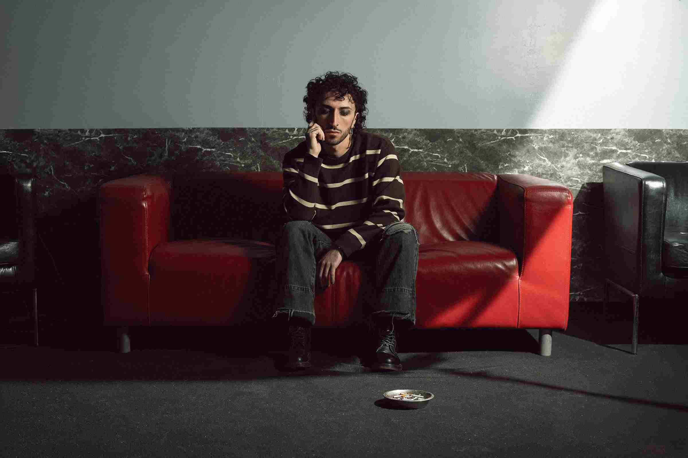 ADE: il videoclip de “LA FINE DEI VENT’ANNI” è online