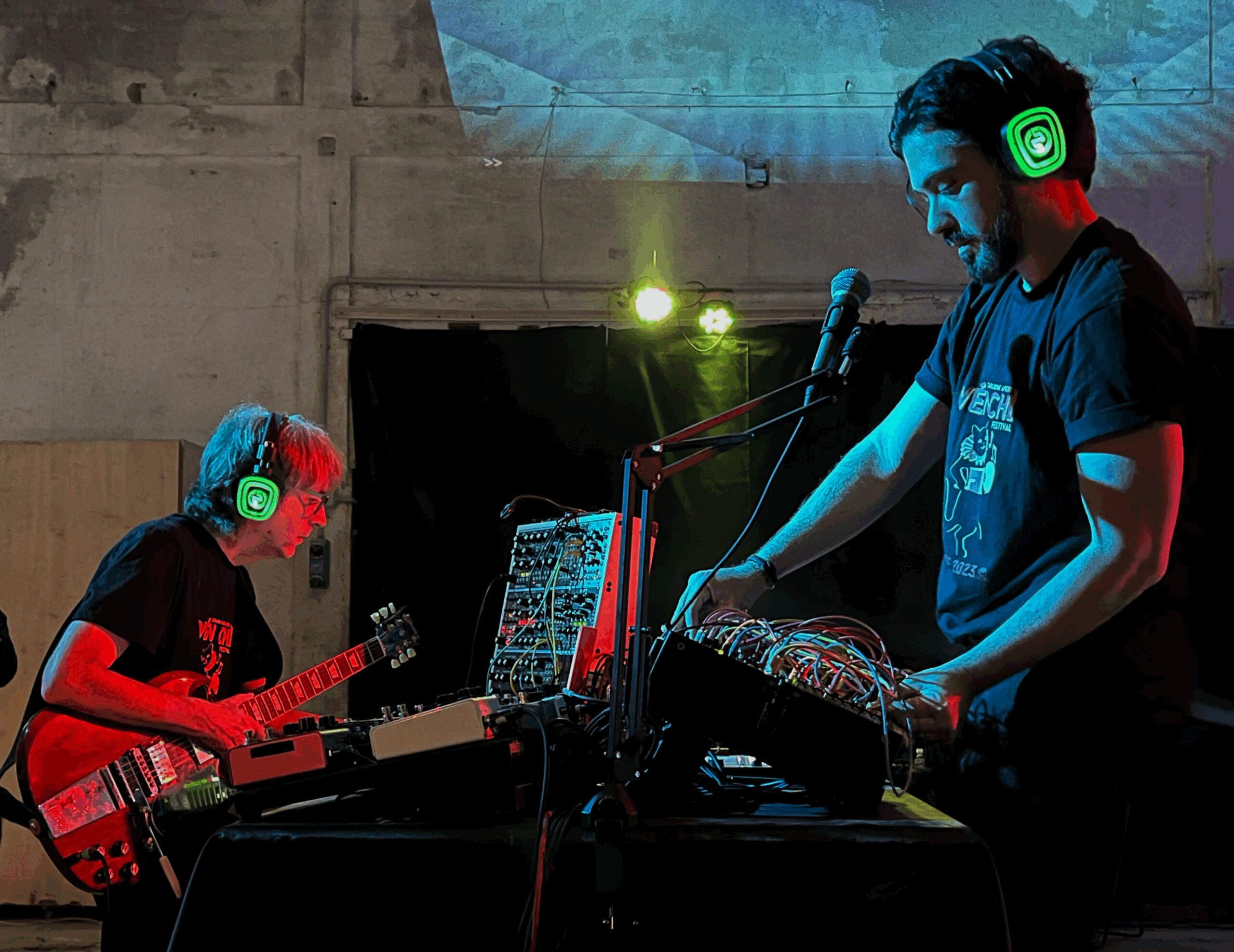HIDDEN SOUNDS_Il nuovo progetto elettronico di e con Riccardo Tesio, co-fondatore e chitarrista dei Marlene Kuntz, e Alessio Mosti, sound artist e compositore