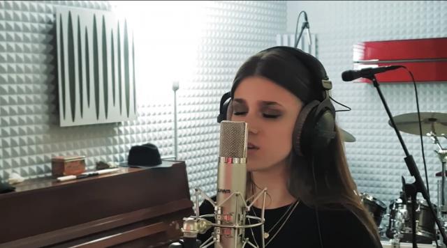 Francesca Lina: dal 21 febbraio in radio il brano “Sempre con me” della giovanissima artista ligure