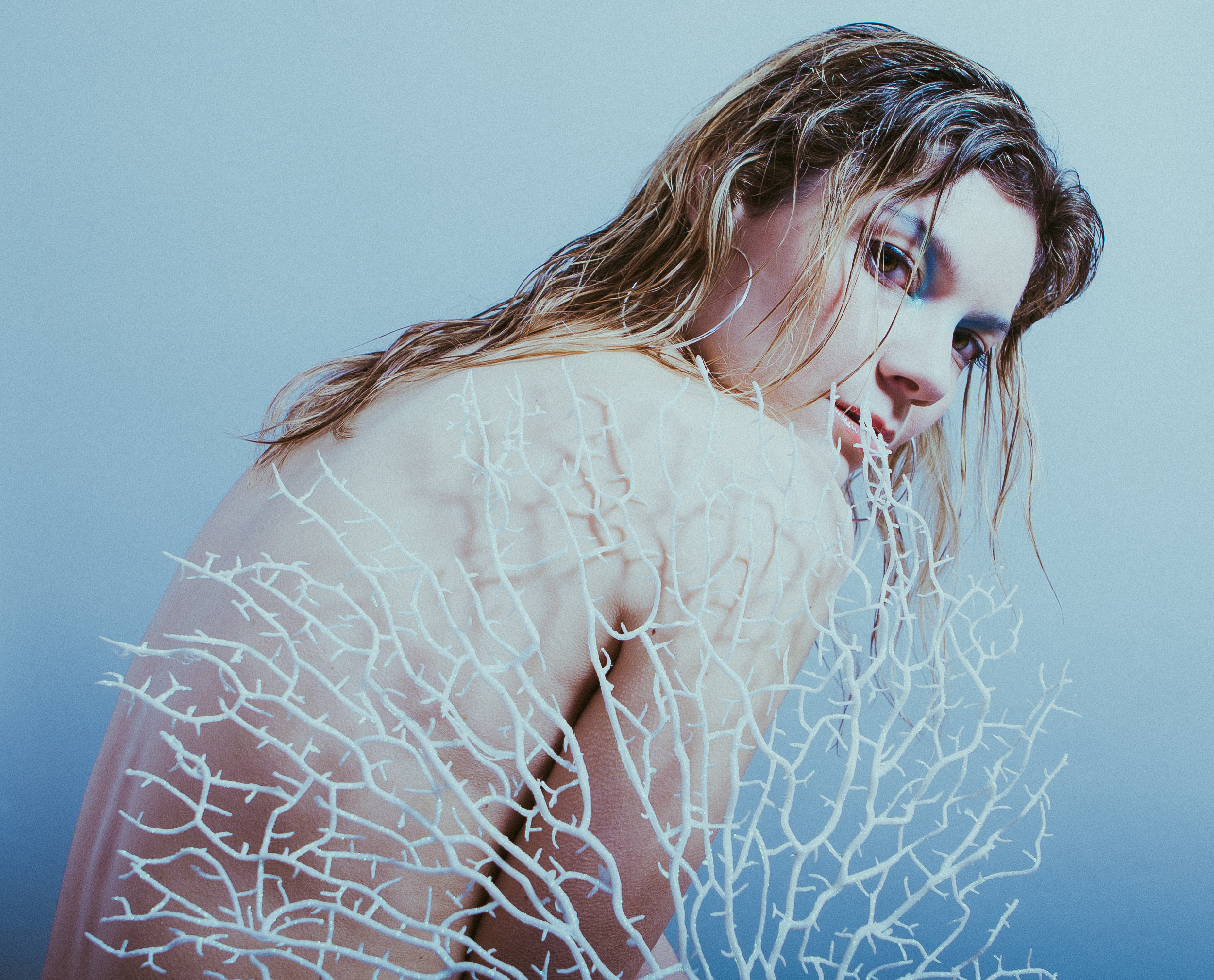 Milena Paris ha fatto un disco bellissimo dove ci insegna a comunicare con i nostri amanti