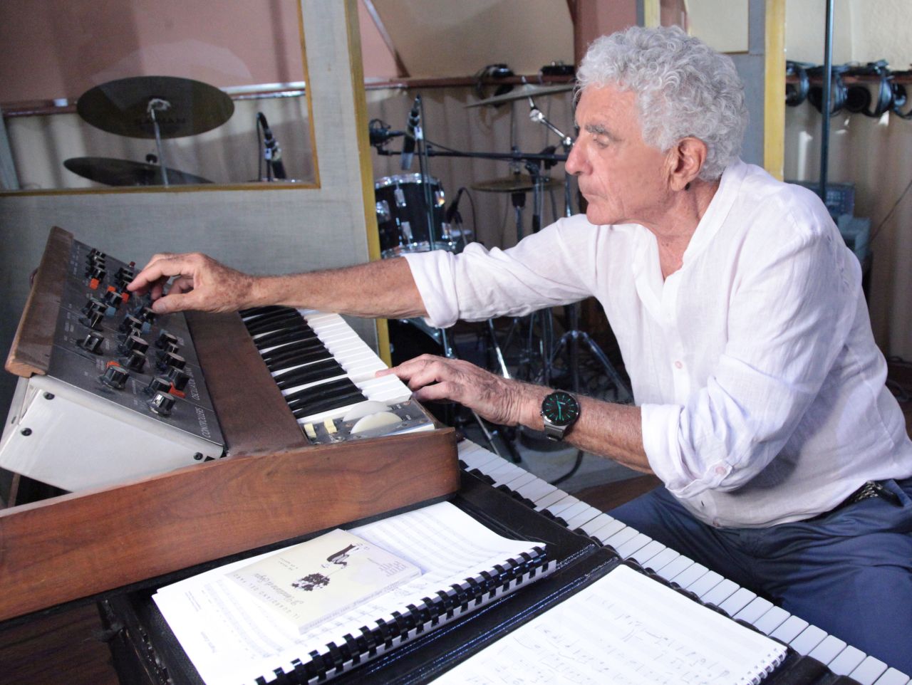 “SOLAMENTE MIA”, il nuovo brano de IL GUARDIANO DEL FARO, in radio e in digitale a cinquant’anni da “Amore Grande, Amore Libero”