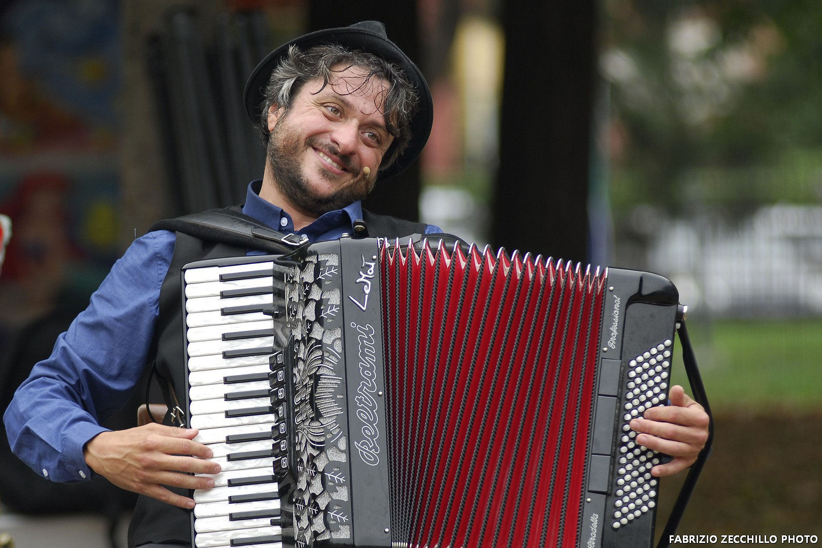 5 aprile: Matteo Curatella al Parco di Montevecchia per Terrestra25, Musica e Teatro