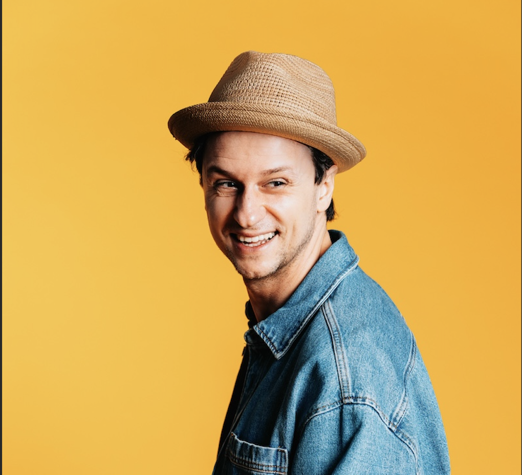 Andrea Cerrato: “Umani al Top” e l’arte di imparare a cadere