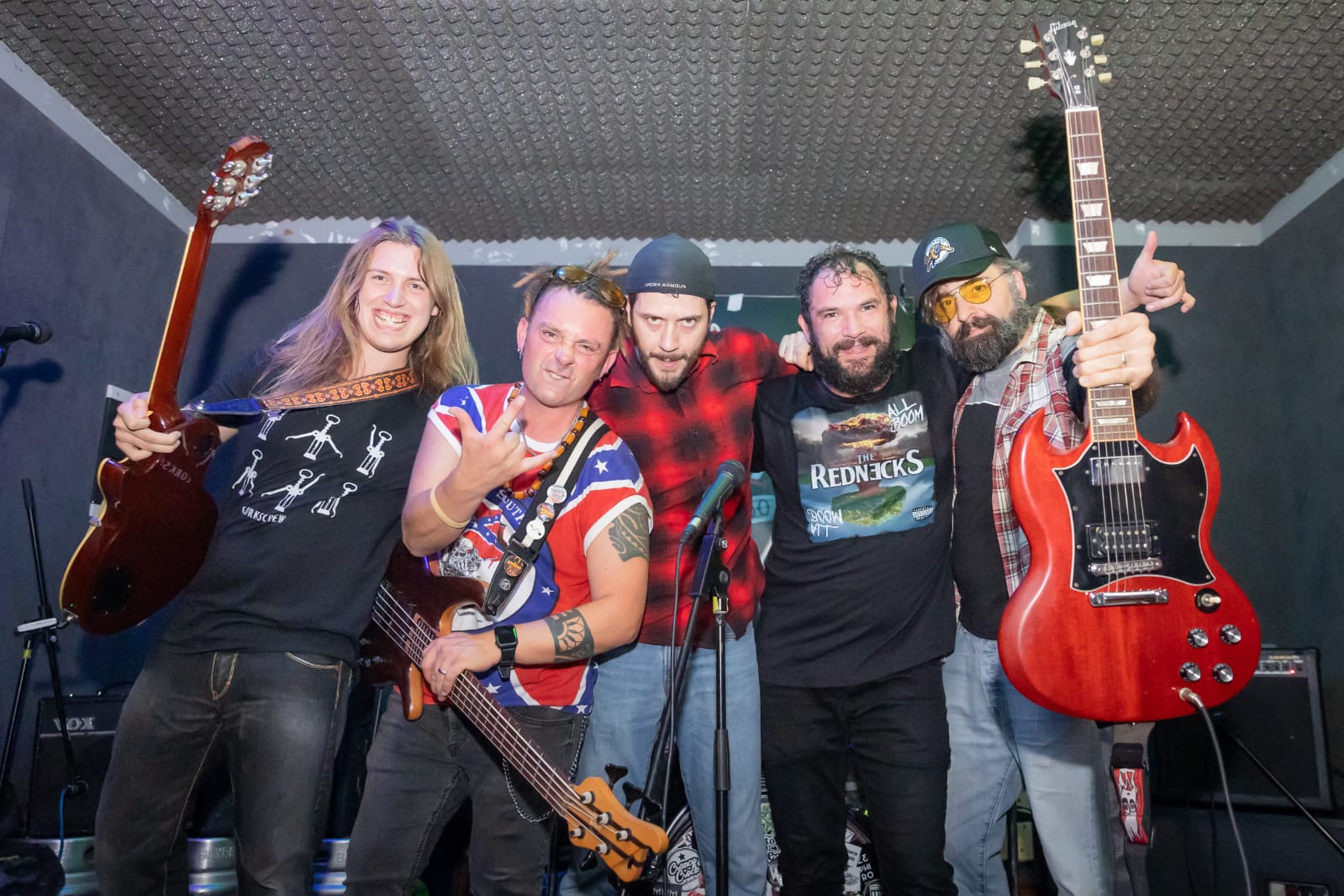 THE REDNECKS: “RUTULI’S TAVERN”. Il lato positivo dell’attesa
