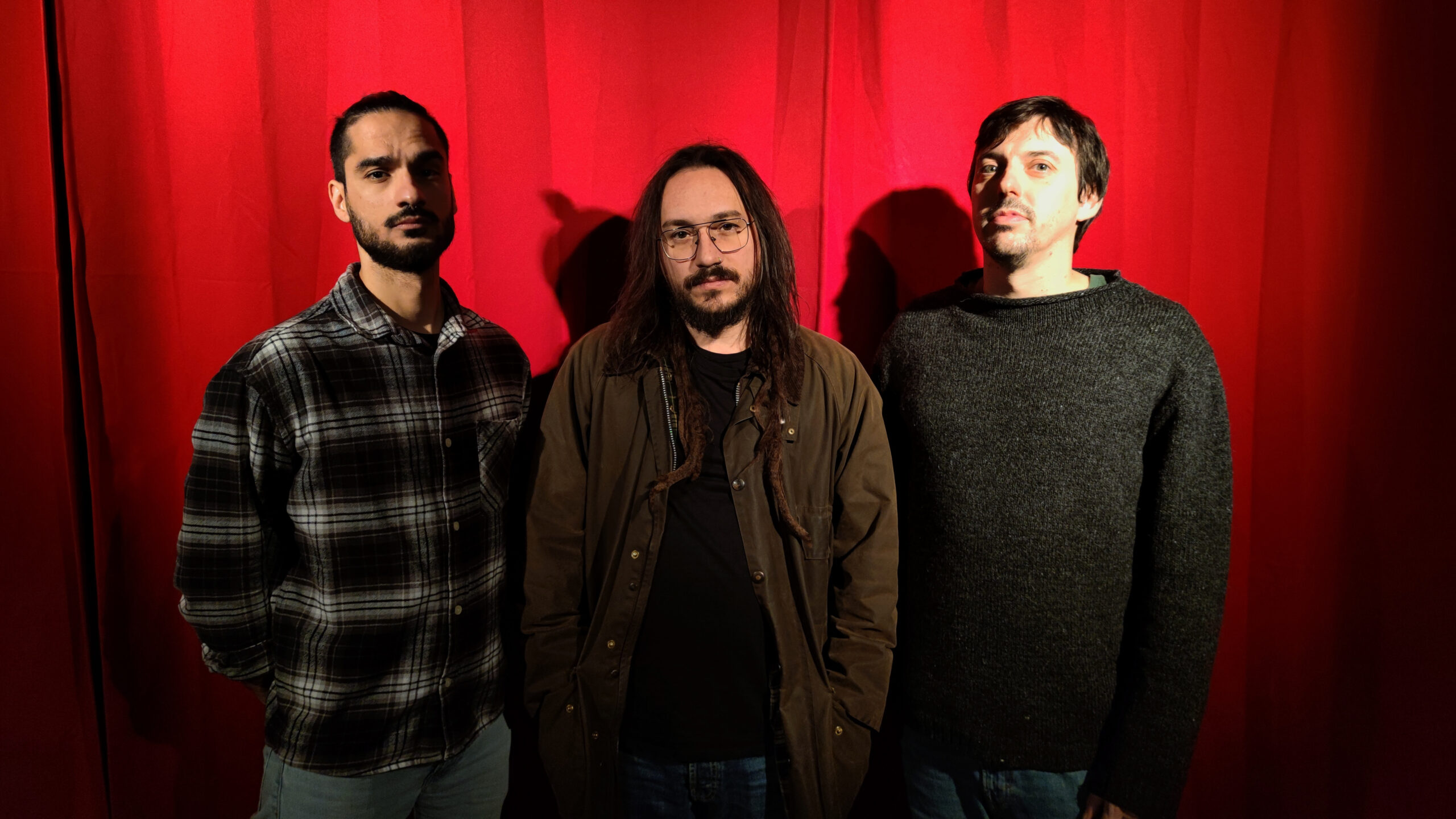 TRECCANI  “UOMINI CHE BRUCIANO LE DONNE”     LE CENERI DI UN RAPPORTO MALATO