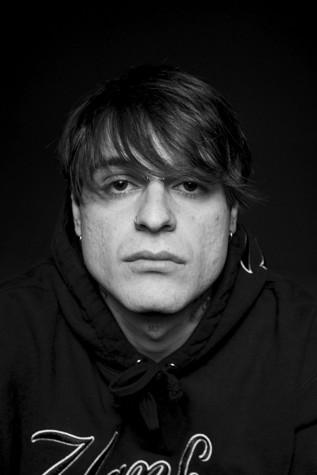 CUTA: pubblica oggi il videoclip del suo nuovo singolo “SONNIFERI”. Un viaggio tra sogno e realtà, ansie, successi e un pizzico di ironia