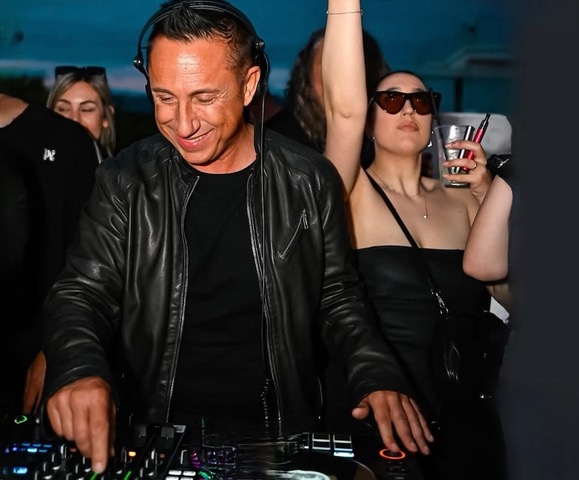 28/6 Love You Baby @ Pin La Spezia… al mixer c’è Saintpaul DJ con Luca Pedonese