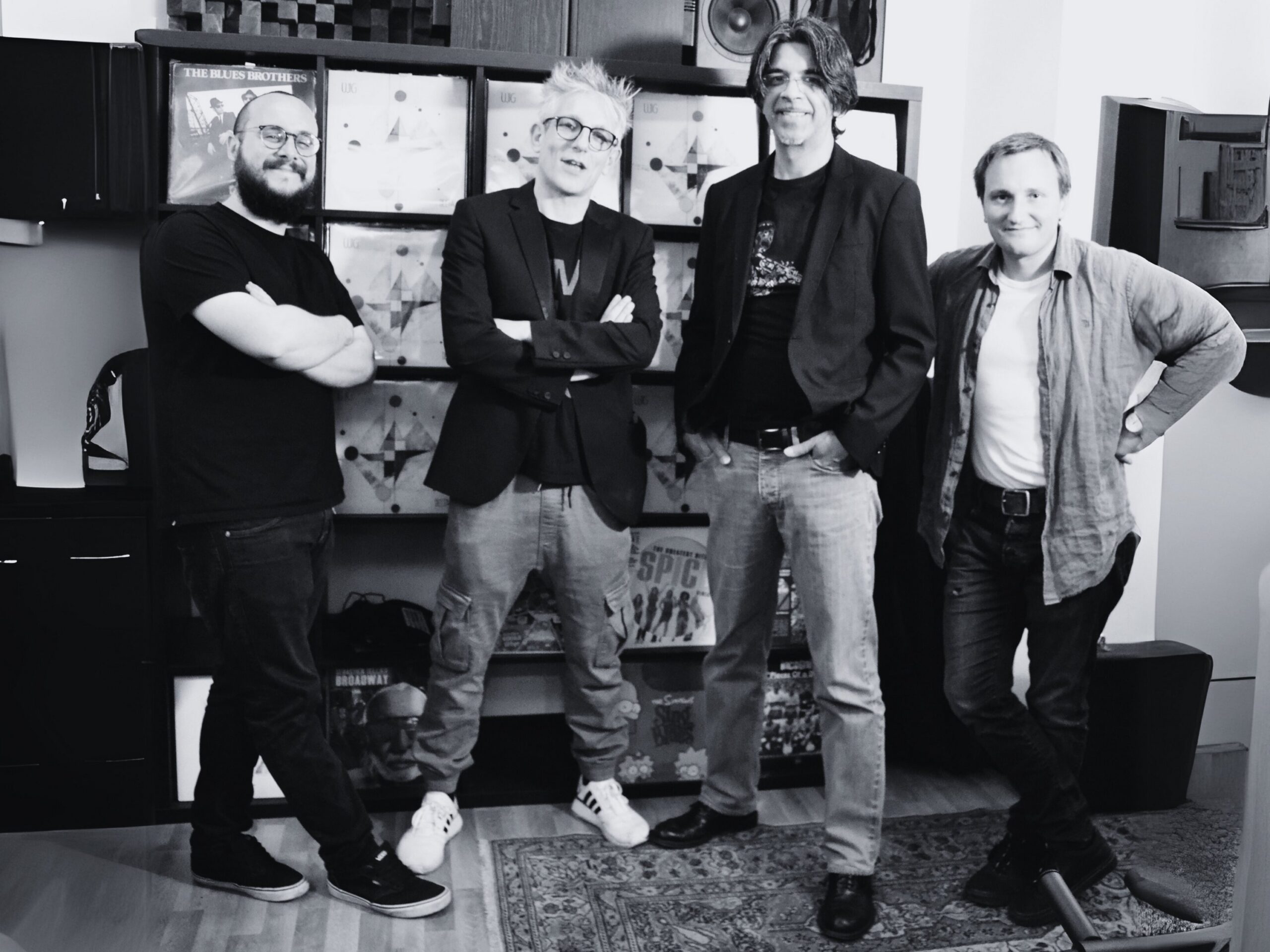 FABRIZIO BOSSO, PAOLA FOLLI e LORENZO CIMINO nel nuovo disco degli UJIG! prog-jazz-fusion