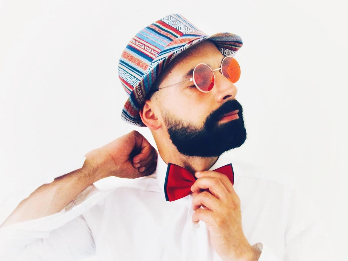 ROCCO: dal 6 giugno in radio “L’ESPERTO” il nuovo singolo che anticipa il disco “ALIENI E TRANSUMANI” in uscita il 9 giugno