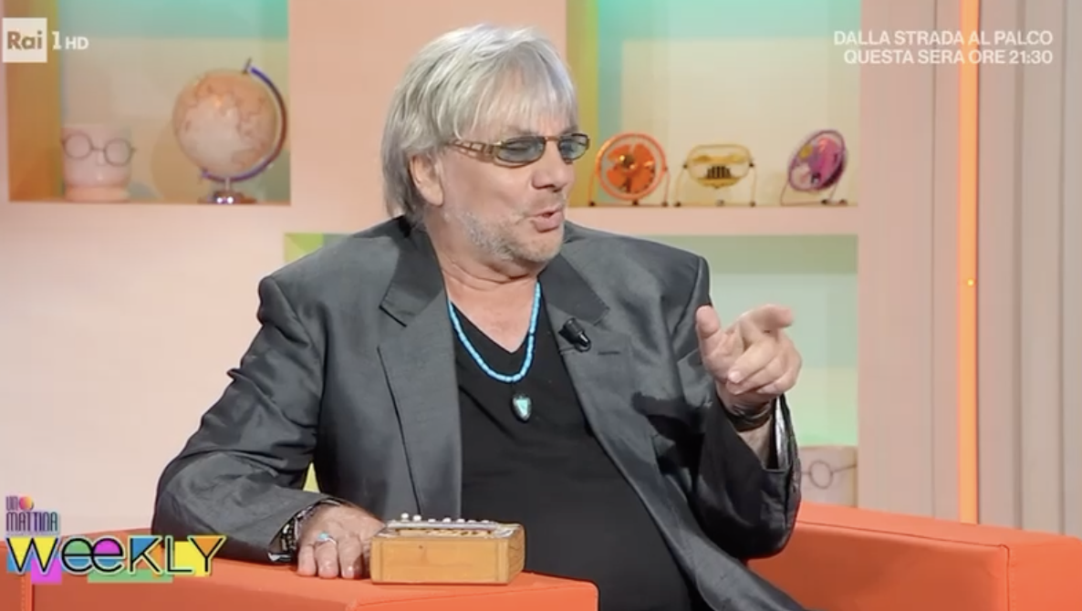 Tony Esposito annuncia su Rai 1 il Premio Speciale MEI 2025 per il videoclip Harmonia