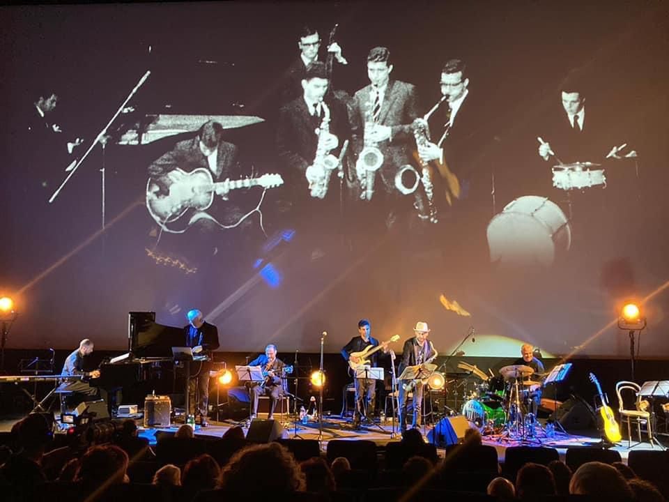 Prosegue il tour dello spettacolo VIVA DE ANDRÉ che ripropone le canzoni di FABRIZIO DE ANDRÉ in chiave JAZZ, ideato e diretto da LUIGI VIVA