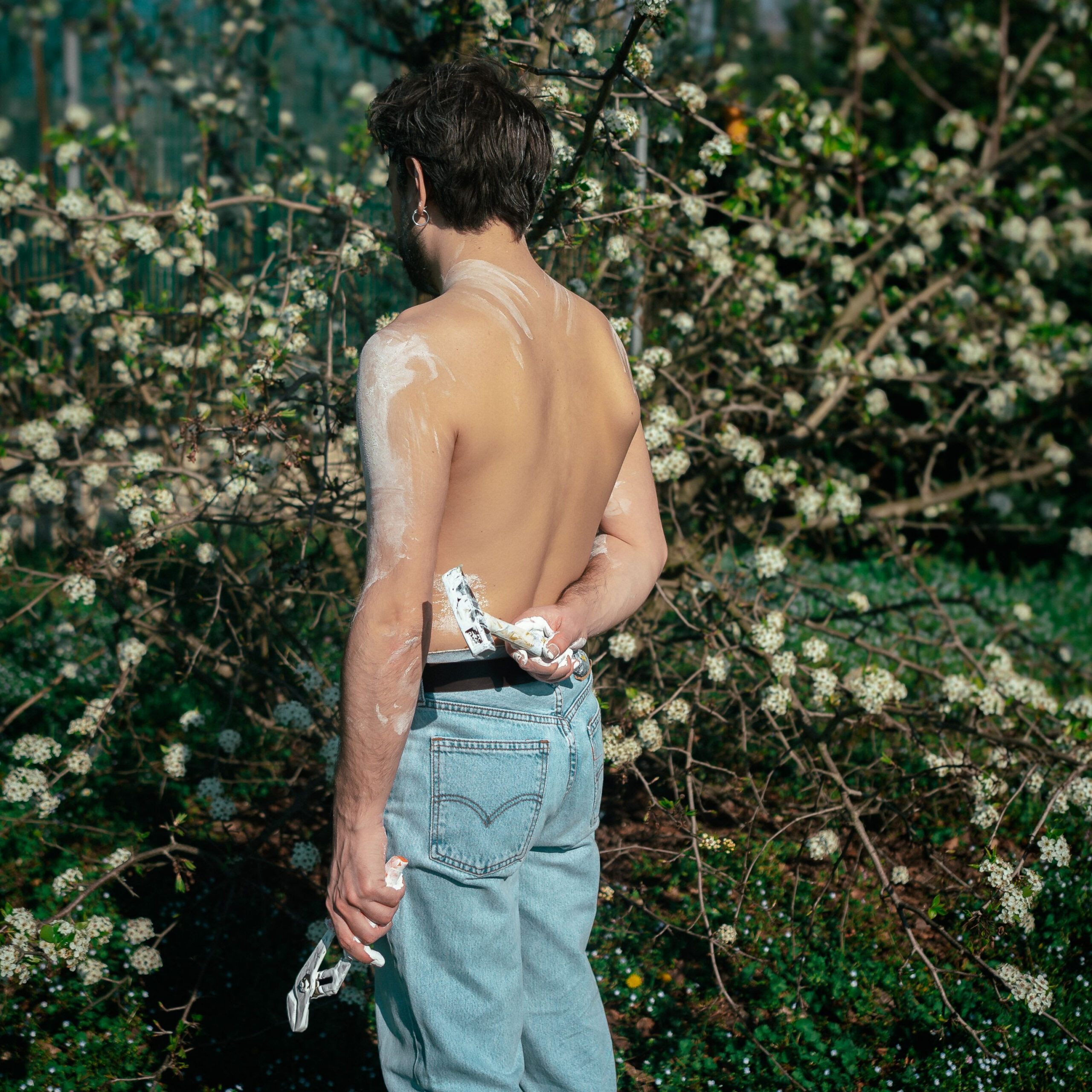 NODI è il nuovo EP di COLOMBO