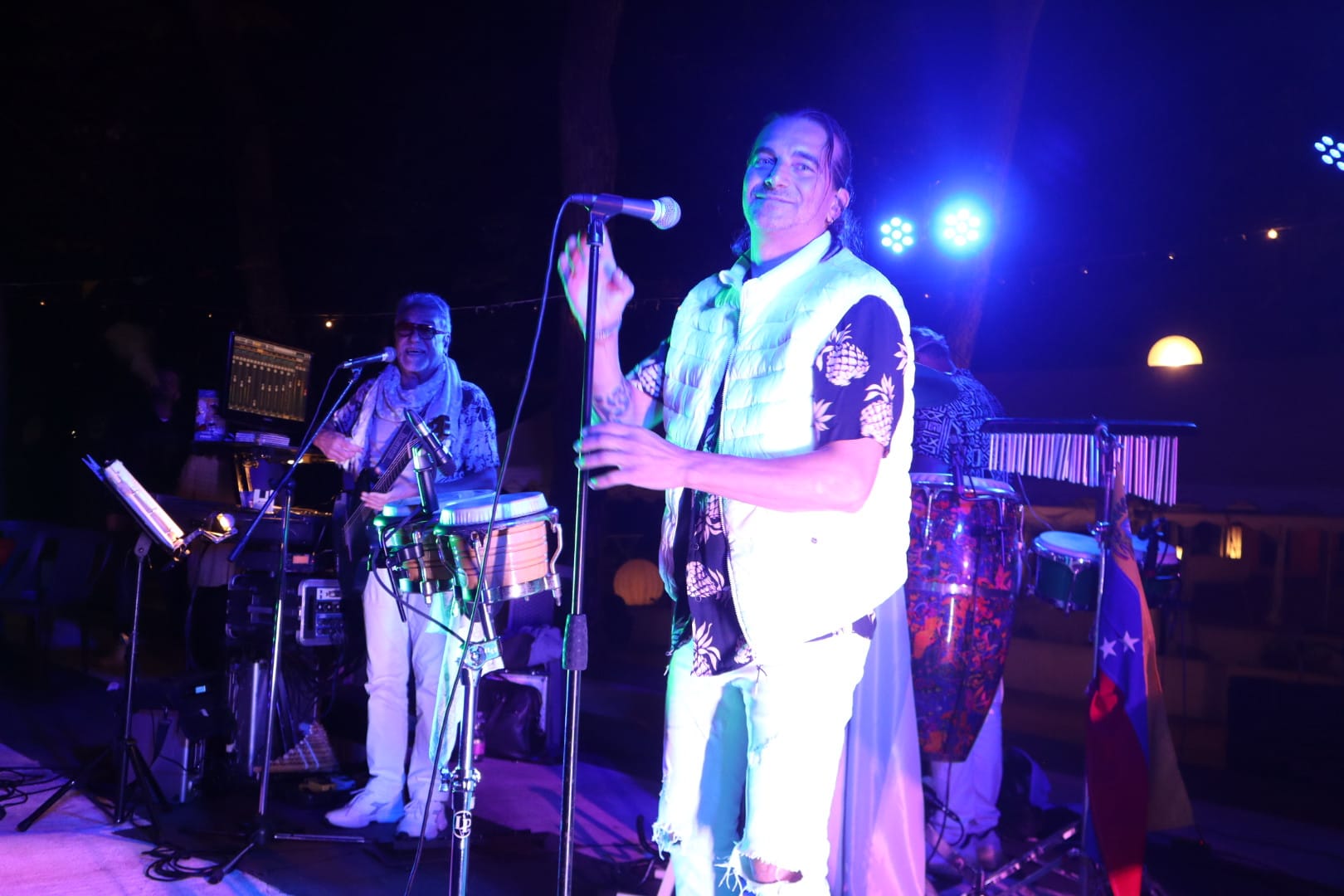 CERVIA – Venerdì 8 agosto al Full Moon si celebrano i 35 anni dei Caiman