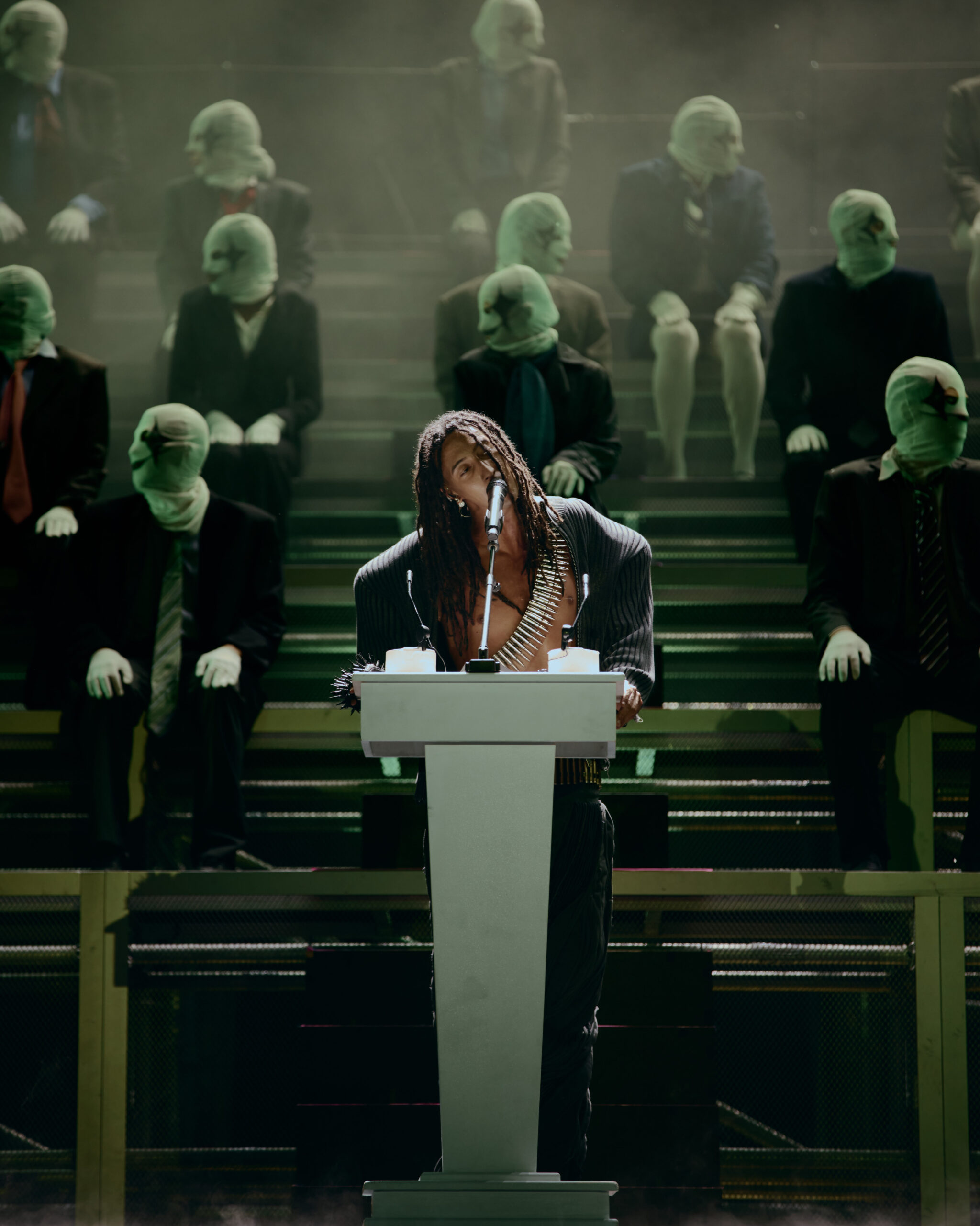 Ghali trasforma Fiera Milano Live in un “Gran Teatro”: uno spettacolo che chiude un ciclo e apre il futuro