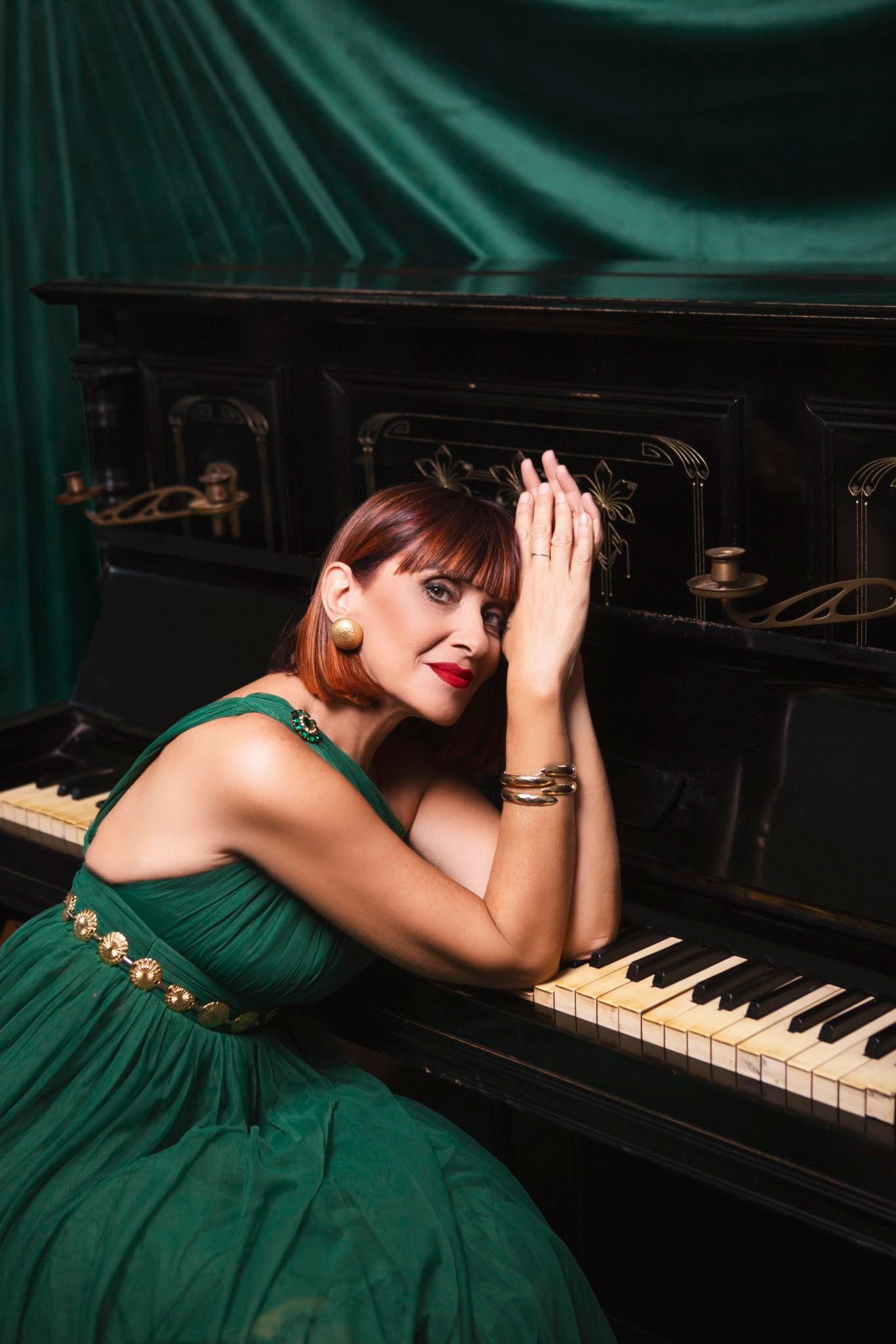 Prosegue il tour di GIUSEPPINA TORRE: dopo il successo dei concerti in Australia e di questa estate in tutta Italia, la pianista e compositrice sarà protagonista il 13 settembre alle ore 21.00 alla Triennale di Milano nell’ambito de IL TEMPO DELLE DONNE