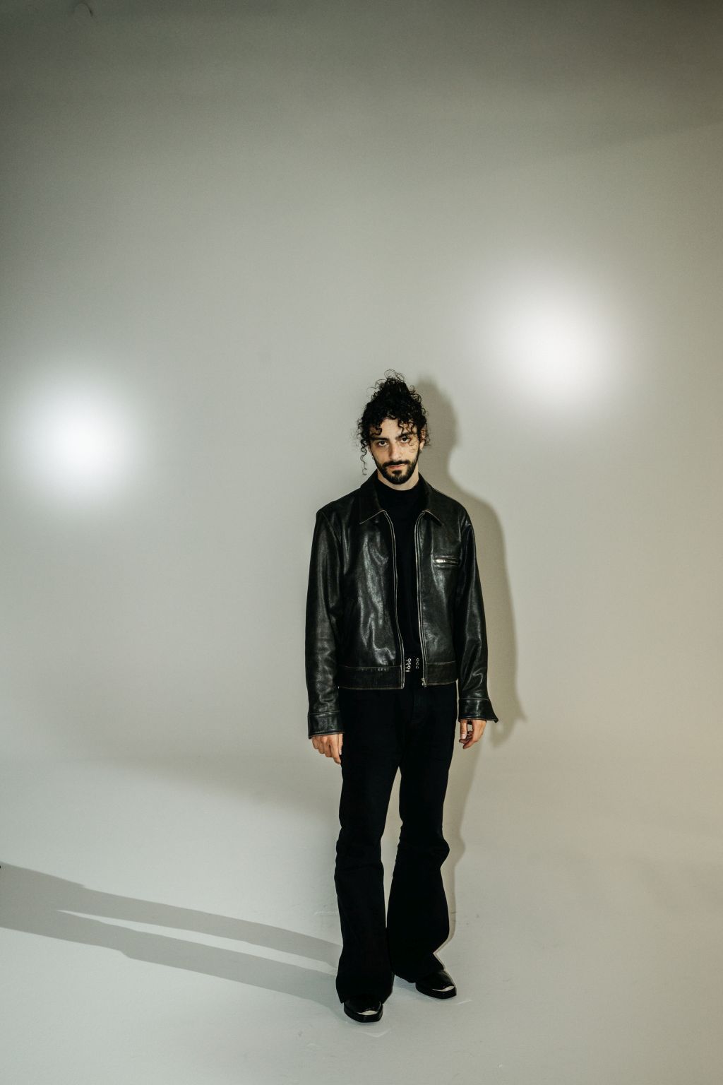 CHARLIE CHARLES: torna e mette la sua firma sulle produzioni e sulla direzione artistica di “PER SOLDI E PER AMORE”, il nuovo album di Ernia, fuori venerdì 19 settembre