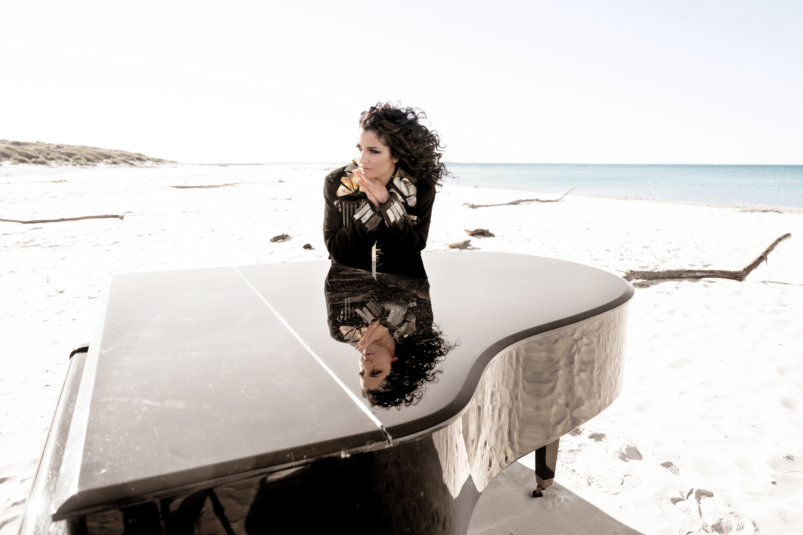 #NewMusicThursday – “In questi brani il cielo di Malta, che muta incessantemente” – La nostra intervista alla pianista Isabella Turso