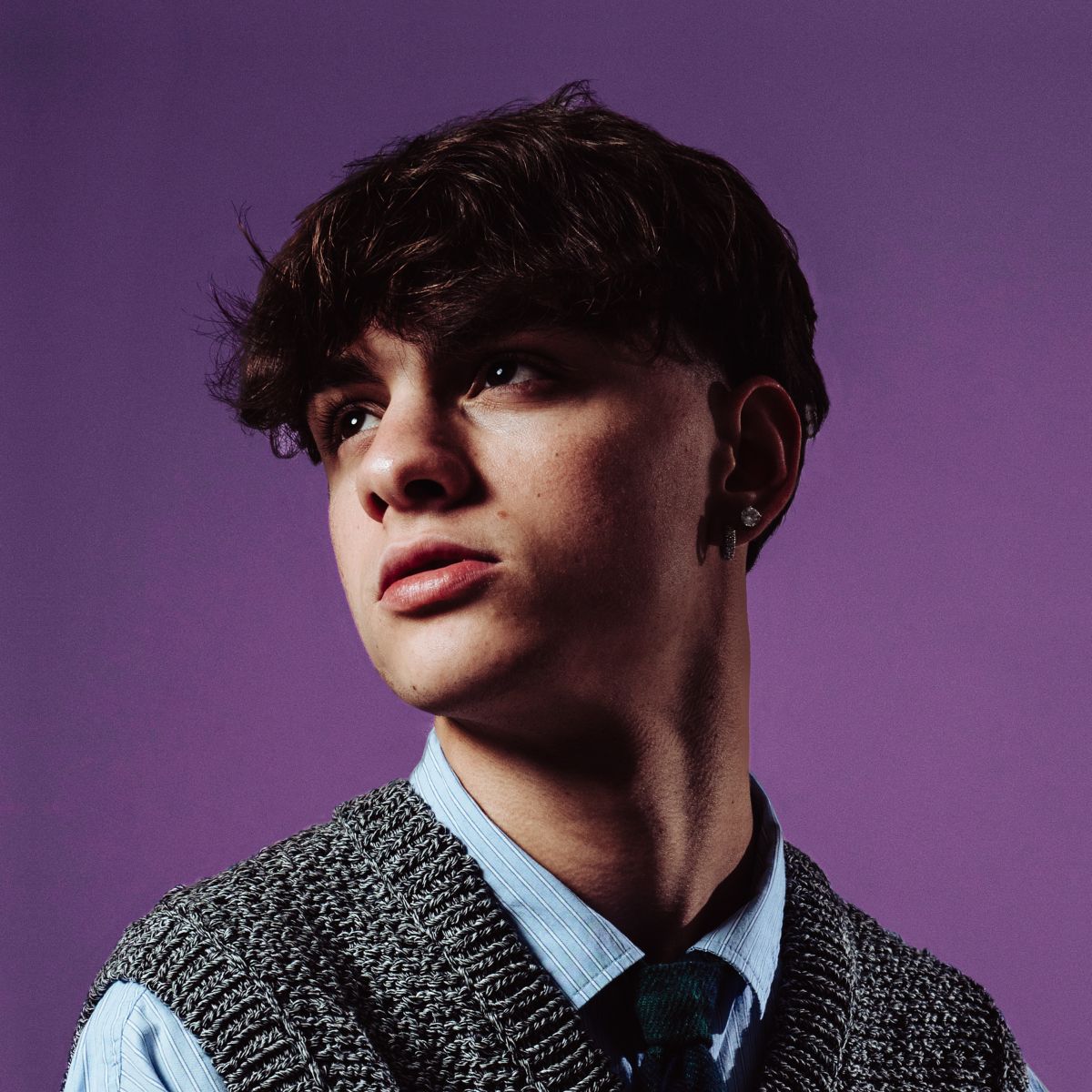 LUK3, il giovanissimo talento di Amici 24, aggiunge due imperdibili concerti il 15 ottobre a BARI presso DEMODÉ CLUB e il 16 ottobre a NAPOLI presso DUEL CLUB!