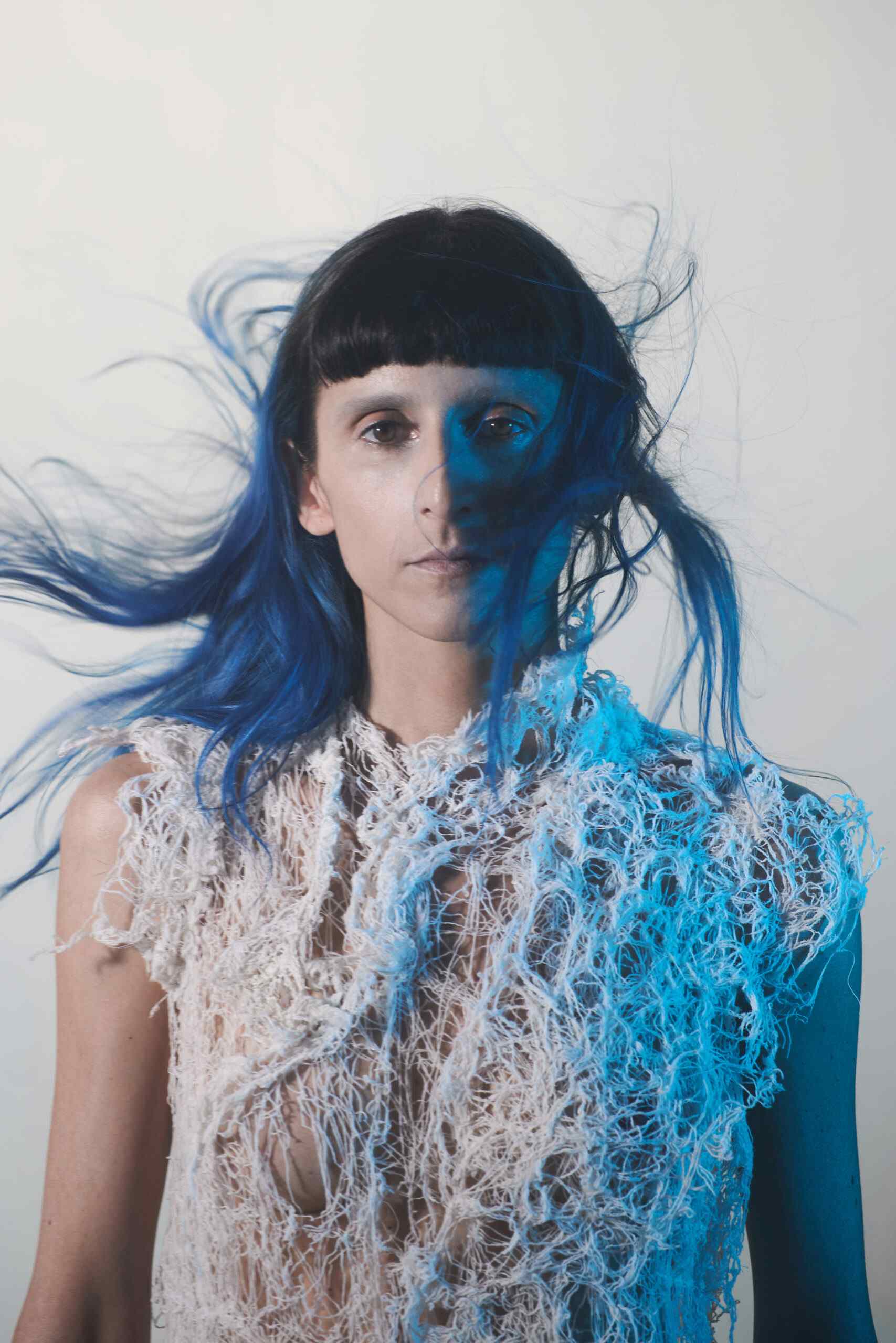 “Sonica Eterea: un viaggio intimo tra innovazione e luoghi della memoria”