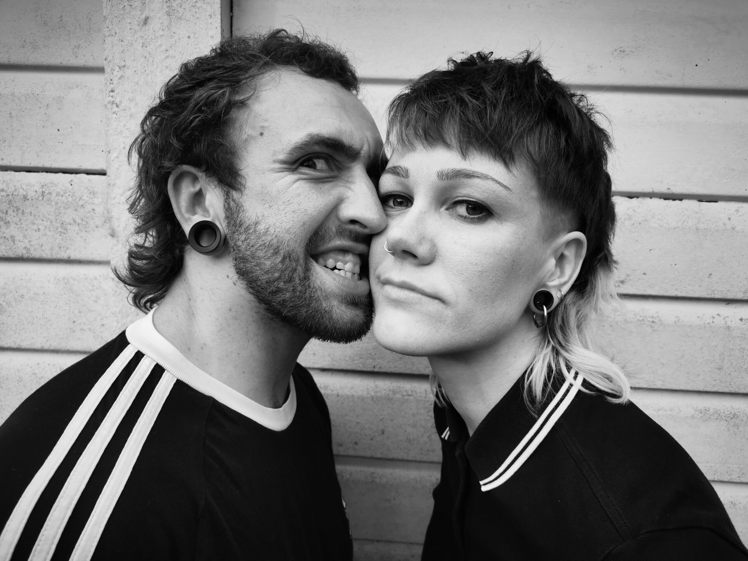 THE MEFFS – Il duo punk sarà live per una data unica il 16 ottobre a Milano