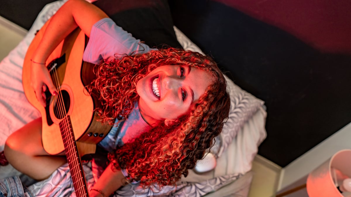 ALICE BLASI: dal 19 settembre in radio il nuovo singolo “OGNUNO PER LE SUE”