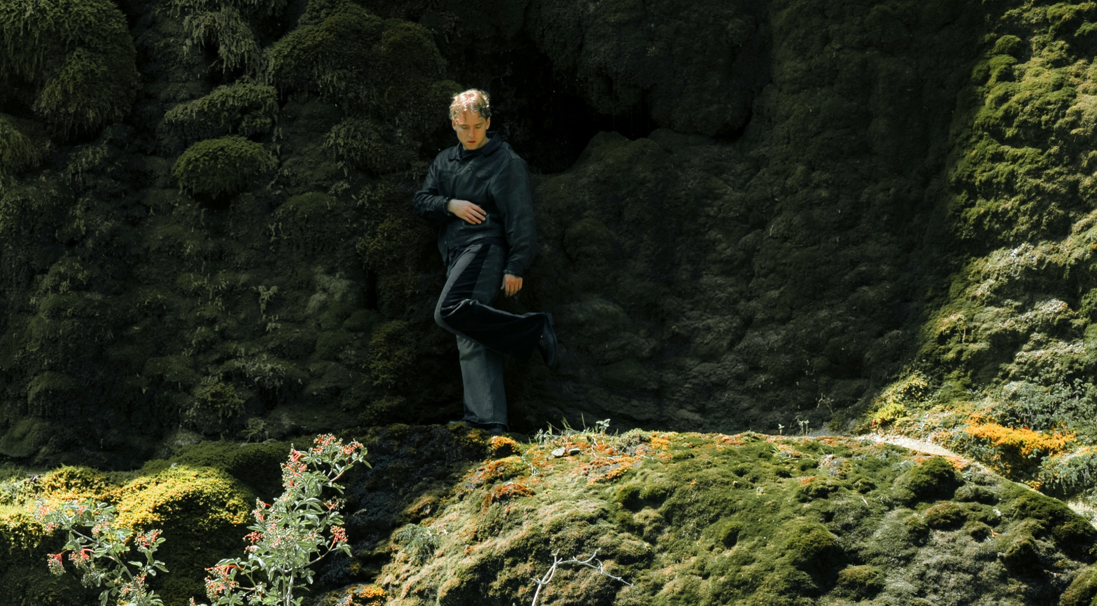 GUGLIELMO, online il nuovo singolo “Ci baciavamo”, brano che anticipa l’album “Angelico”