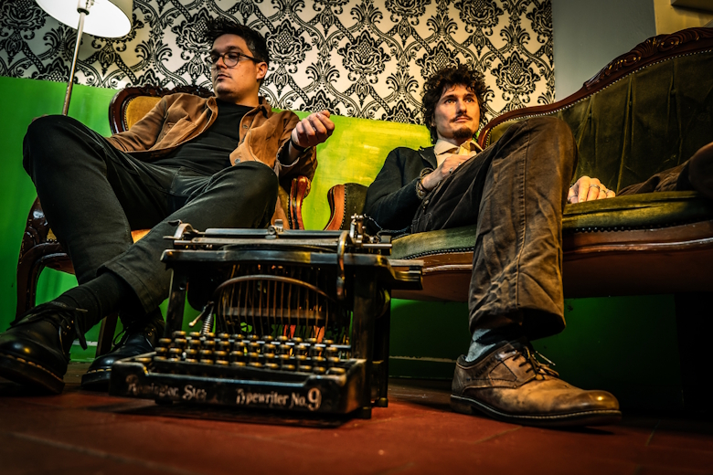 “Mantra”: i Lande trasformano l’imperfezione in arte sonora