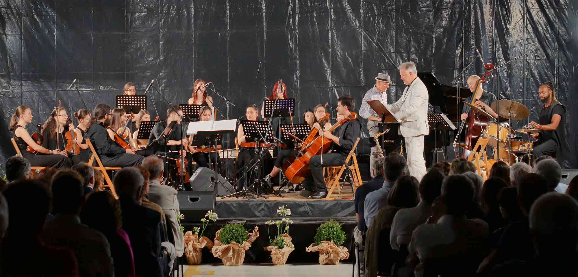LUIGI MARTINALE QUARTET CON L’ORCHESTRA DA CAMERA DEL CONSERVATORIO “GHEDINI” DI CUNEO // da oggi in streaming, digitale e CD “INVISIBLE CITIES” il nuovo disco ispirato a “Le città invisibili” di Calvino