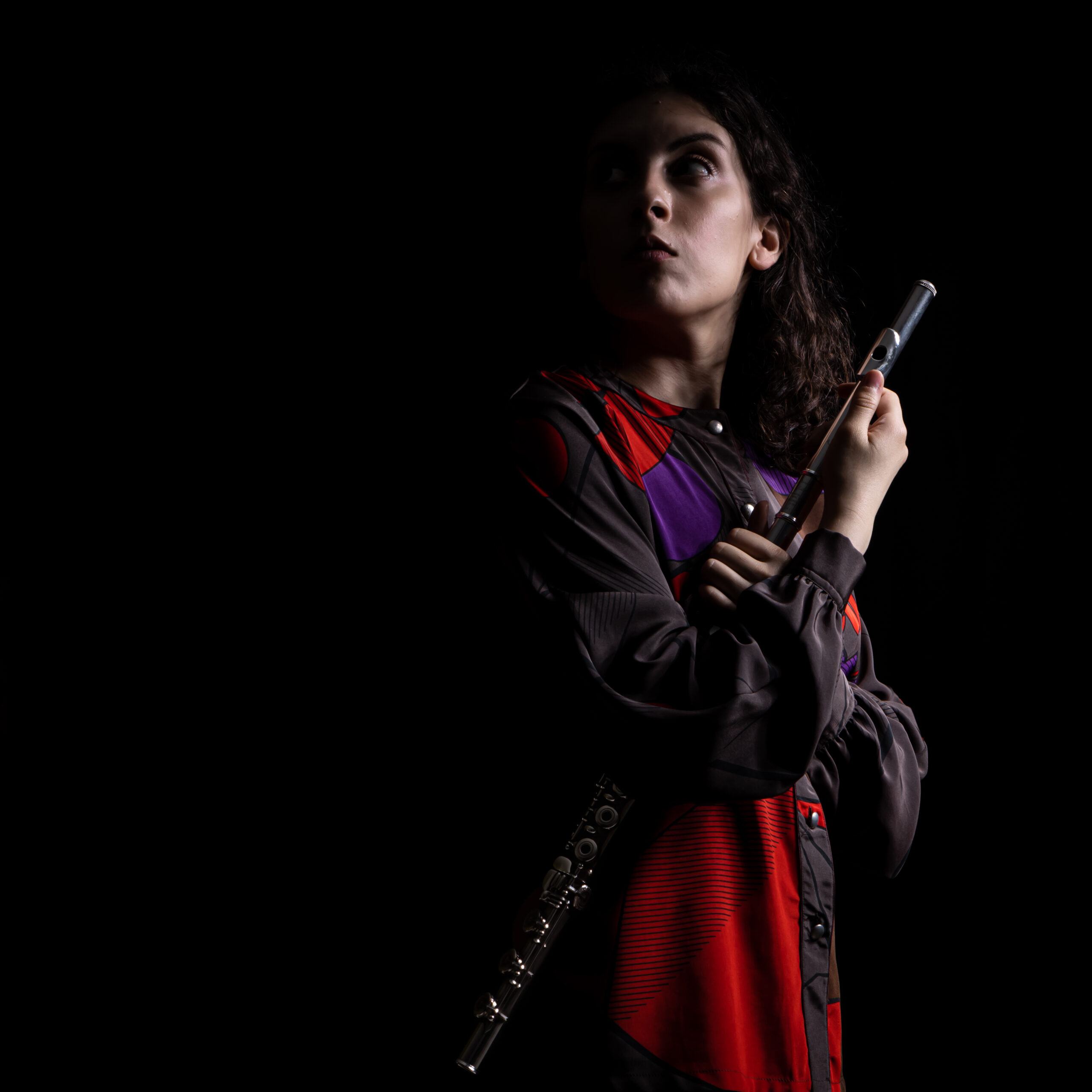 Alessia Scilipoti: la forza del respiro nel suo debutto “Fragile”  Tra flauto, voce e silenzio, una giovane interprete ridefinisce i confini della musica contemporanea