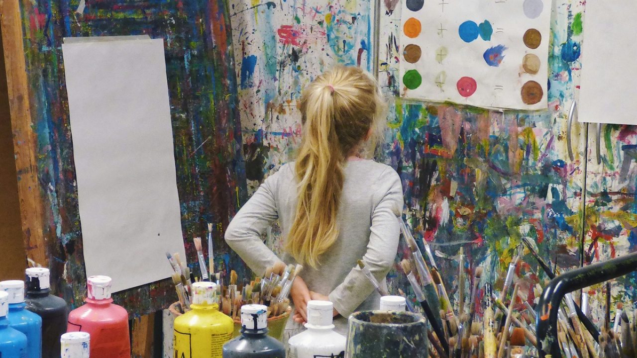 Irlanda: introdotto un reddito di base permanente per gli artisti