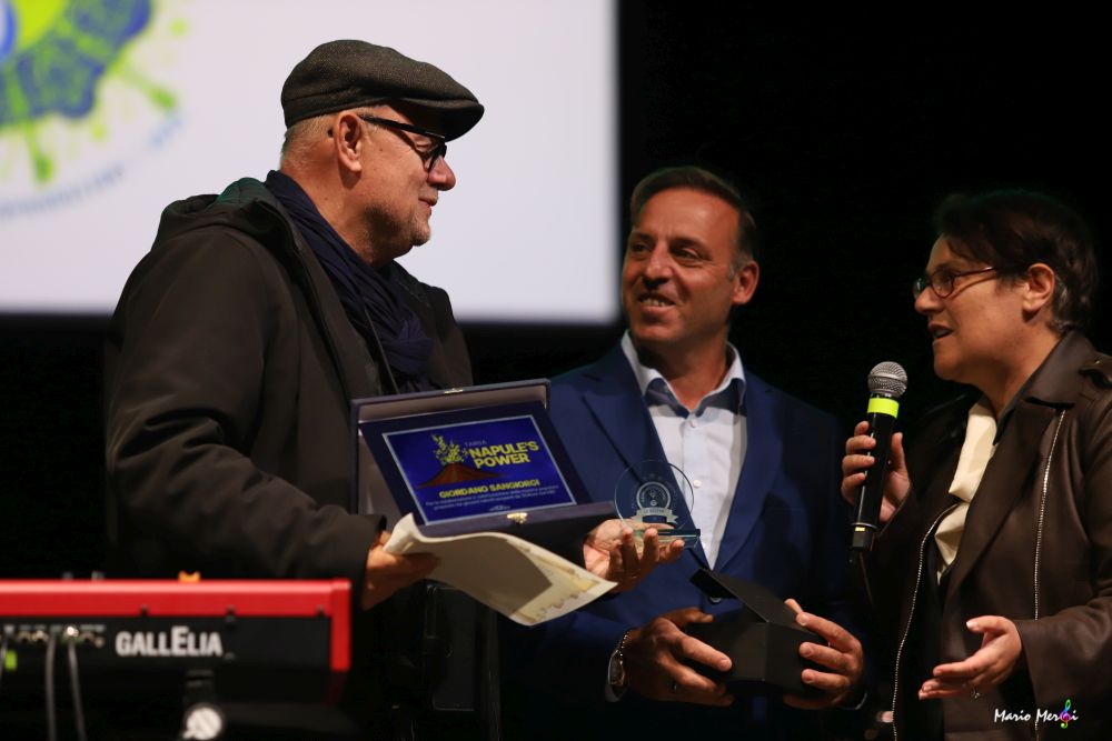 “La Balera” supera quota 20.000 ascolti: arriva il Premio MEI Podcast a Giordano Sangiorgi a cura di Sofia Riccabono