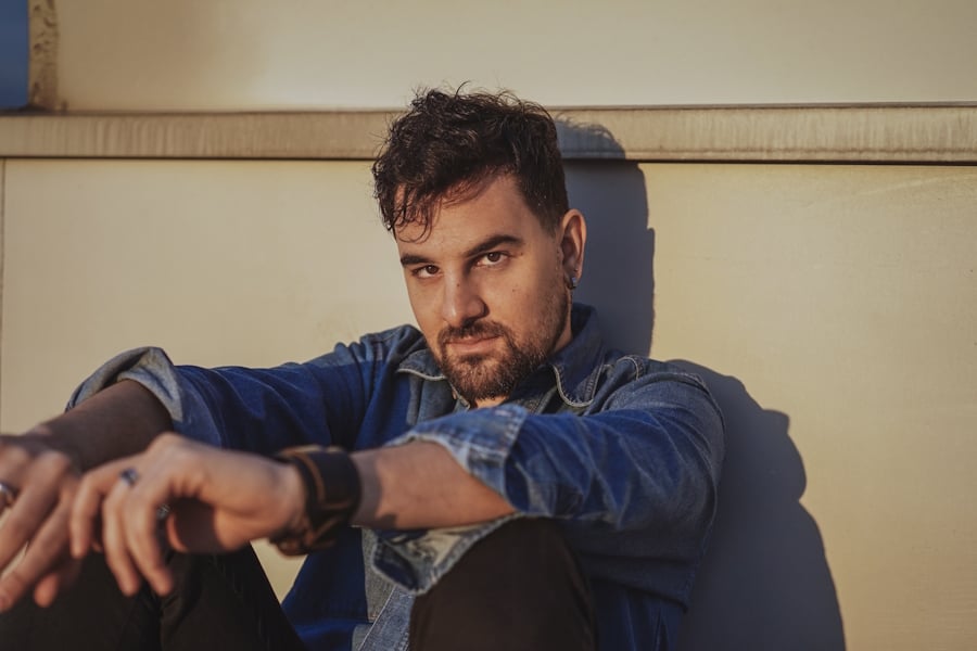 GIANLUCA AMORE: dal 31 ottobre in digitale e in radio “PRAY” il nuovo singolo