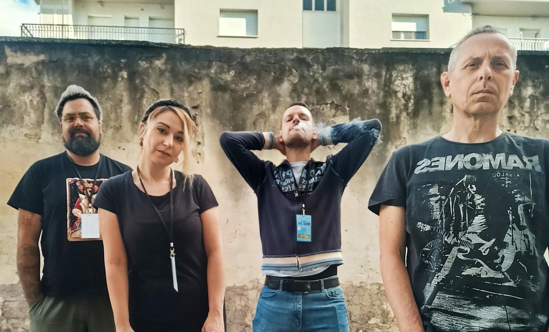 Nei digital store e su YouTube “SUPERMAN”, il singolo e videoclip dei Paxaramata