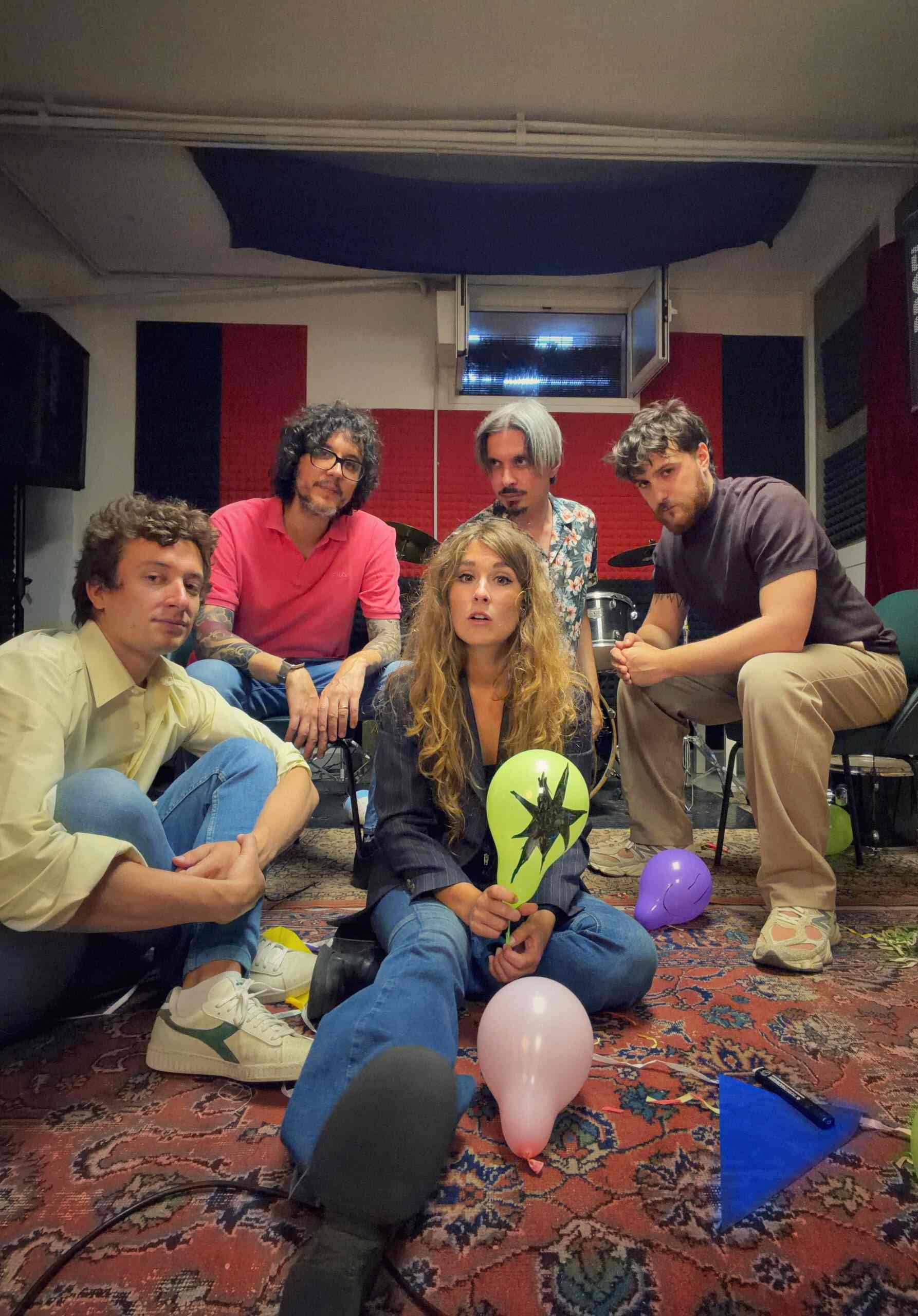 NAKHASH \\ “IL TUO FUNERALE”. Seppellire le nostre parti ferite non serve a niente.