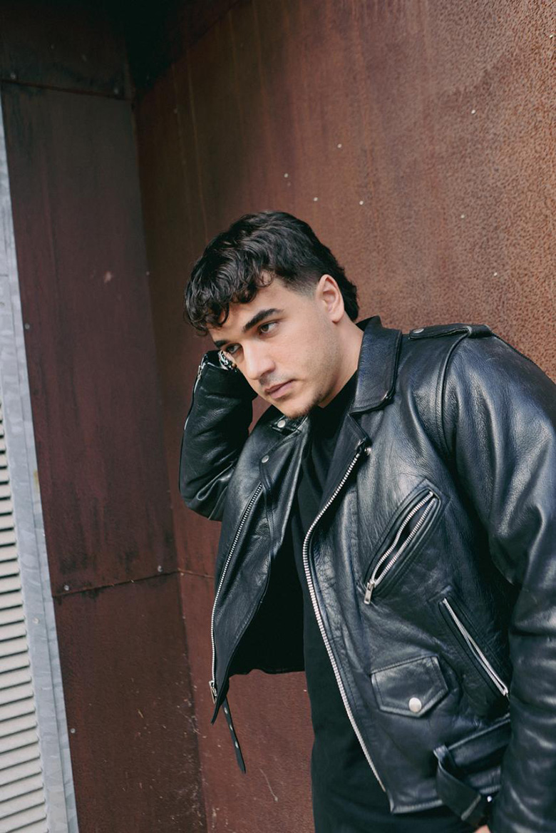 Fuori il video di “Sogni sgretolati” il nuovo singolo di Manuel Dang, brano intenso e coinvolgente, già in radio e disponibile in digitale