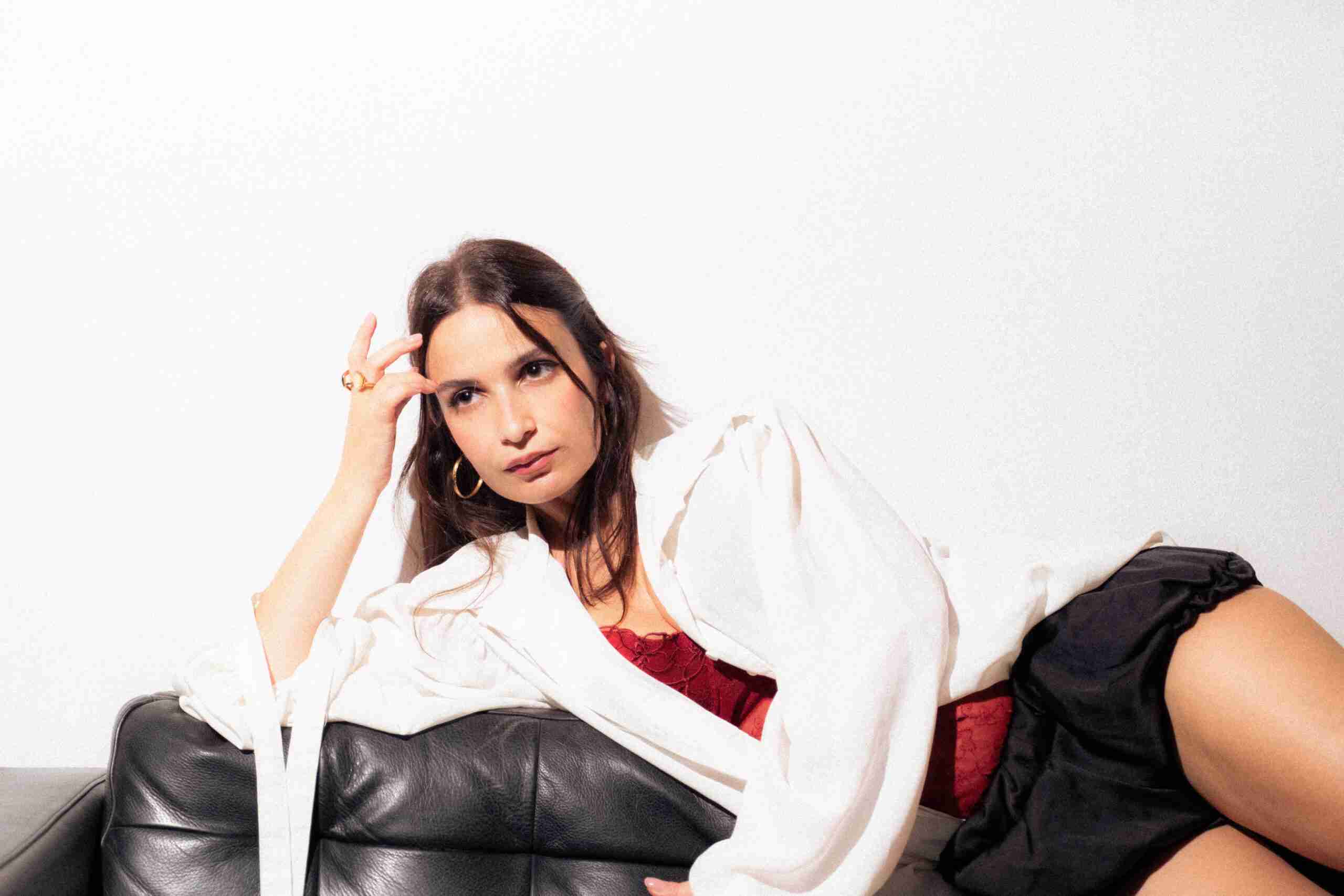 NANA X – “Bruciare per rinascere”: quando la fragilità diventa forza