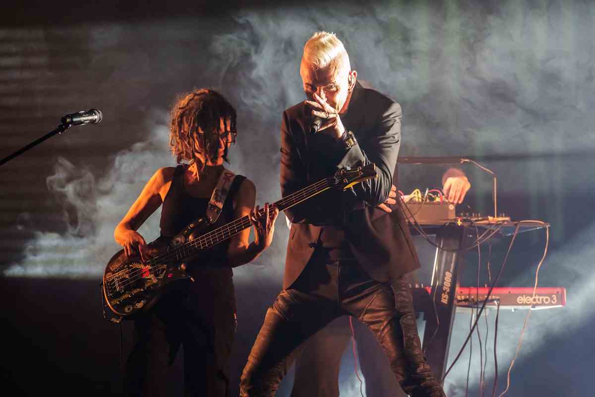 Dish-Is-Nein: “Siamo dentro una devoluzione culturale. La musica non deve consolare, ma mostrare il vuoto”