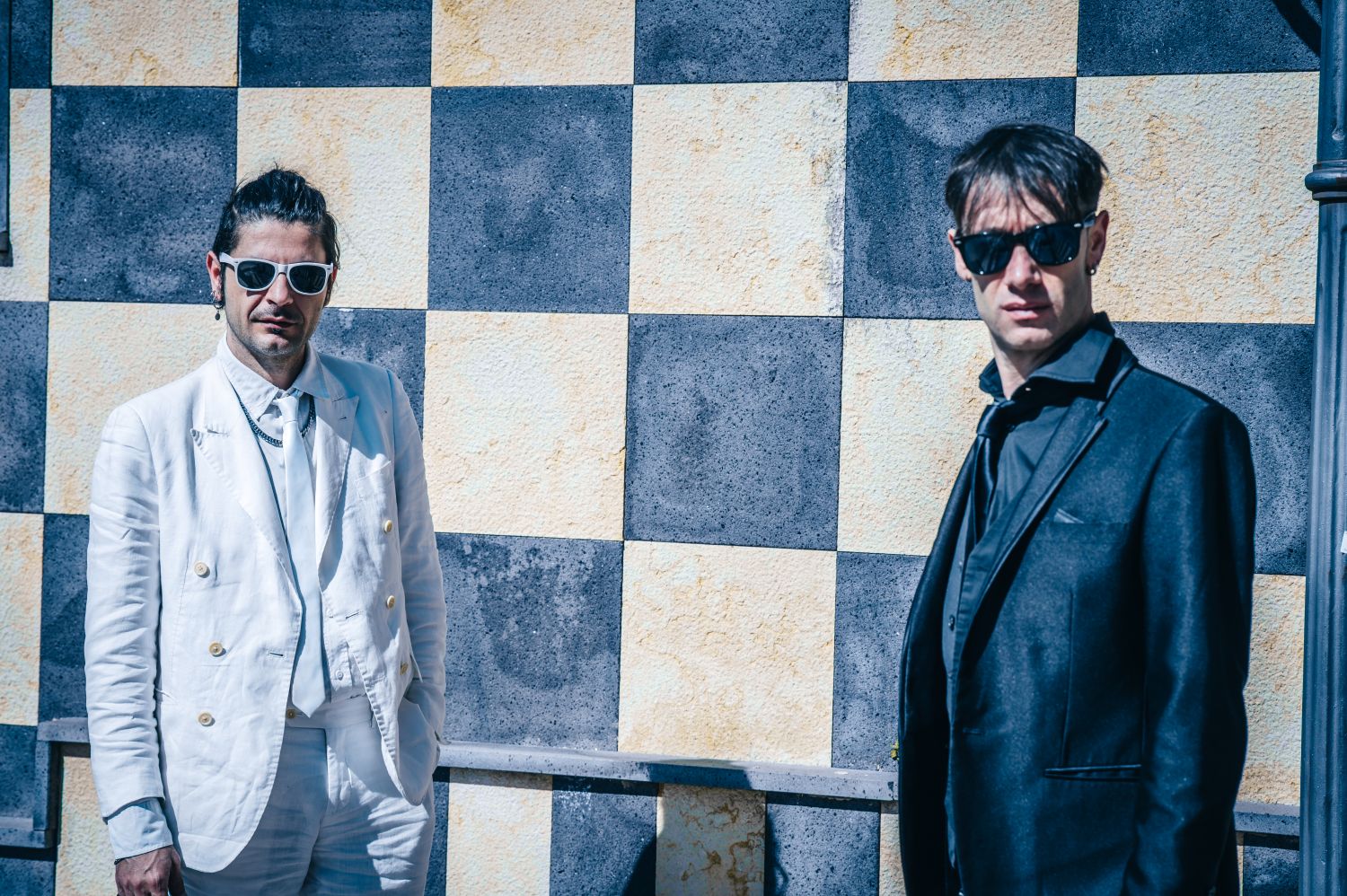 Al via l’11 novembre il tour italiano dei GUAPPECARTO’! Si aggiunge una nuova data: 13 novembre – Cafè Des Arts – Torino