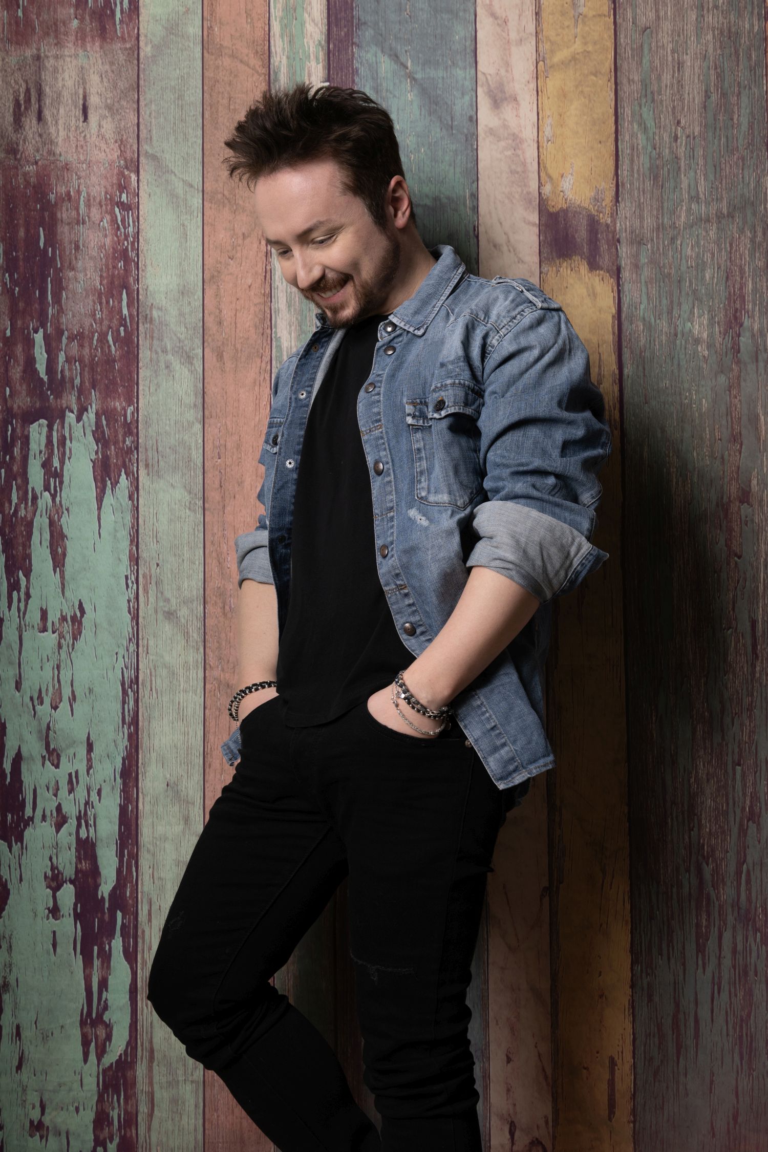  Il tenore MATTEO MACCHIONI in concerto con “CHRISTMAS RECITALS”, tre live che celebrano la magia del Natale a Milano (3 dicembre), Genova (10 dicembre) e Torino (12 dicembre).