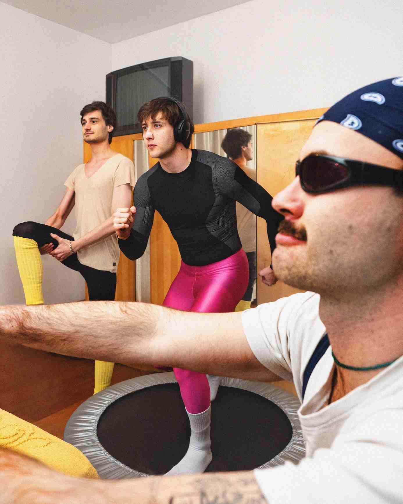 ADA – “FRIGO VUOTO SPECCHIO”: FUORI OGGI, 7 NOVEMBRE. Quinto singolo dall’atteso album prodotto da Sollo (Gazebo Penguins)