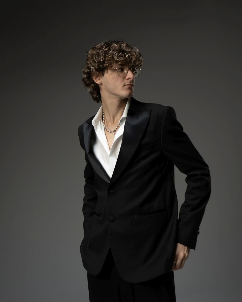 OCCHI in gara a Sanremo Giovani con “Ullallà”: da oggi disponibile il nuovo singolo