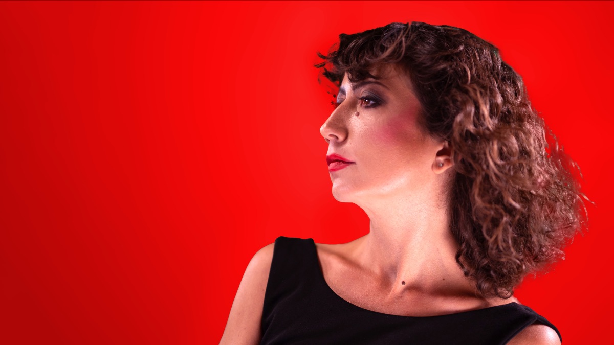 OLIVIA XX: online il videoclip di “MANIACA IPOCONDRIACA”