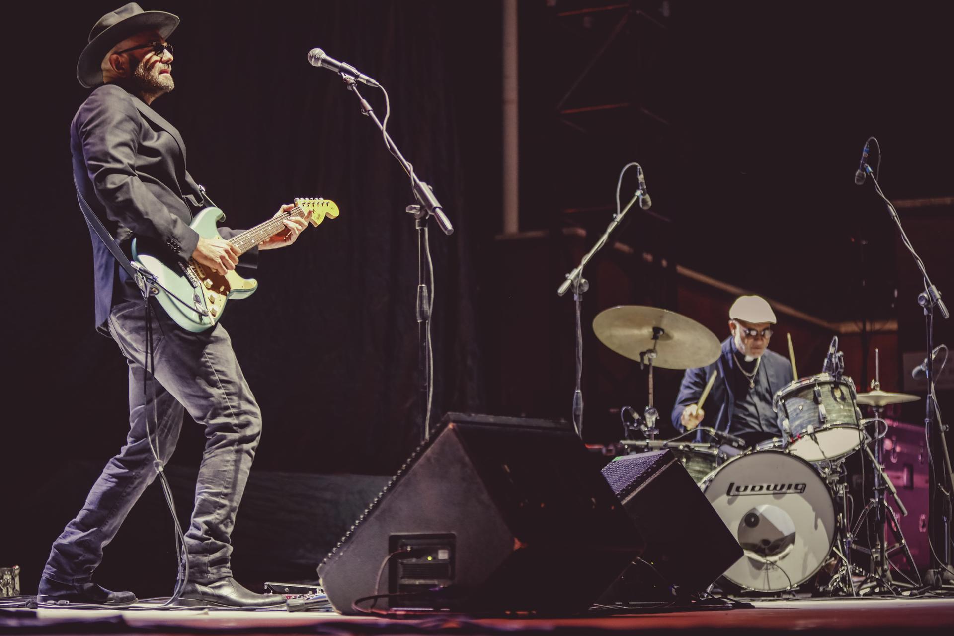 TOTAL REVERENDS (Francesco Forni e Piero Monterisi) in concerto il 16 novembre a Roma per presentare il disco d’esordio omonimo