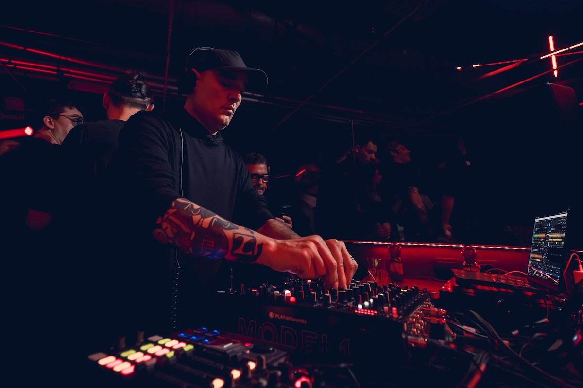 Amnesia Milano novembre 2025: Paco Osuna, Francis Mercier Dimmish b2b Twenty Six, Sidney Charles