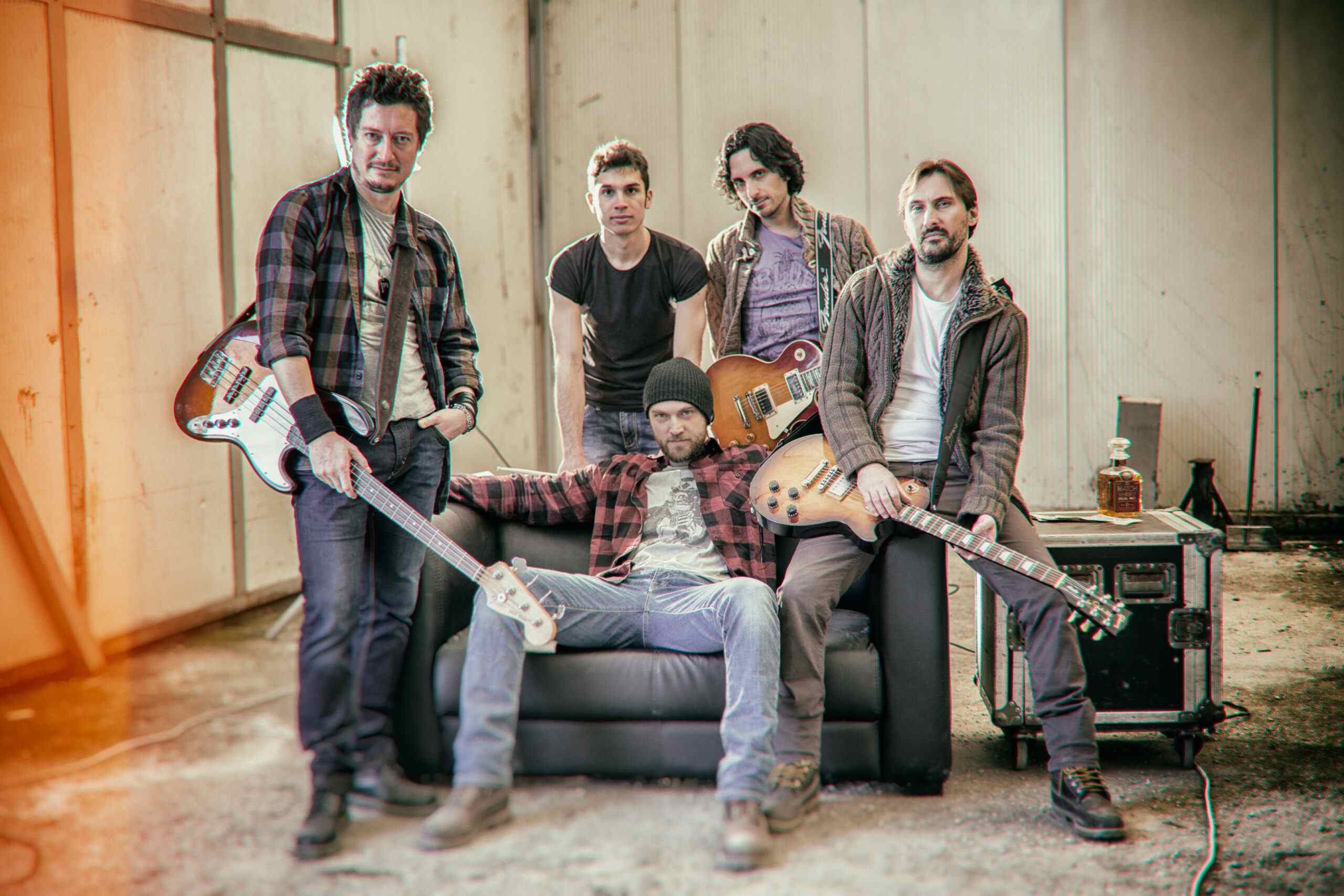 MOTHER MARY MOOD : “KA.DINGIR.RA”. Meditare per attraversare la porta degli dei