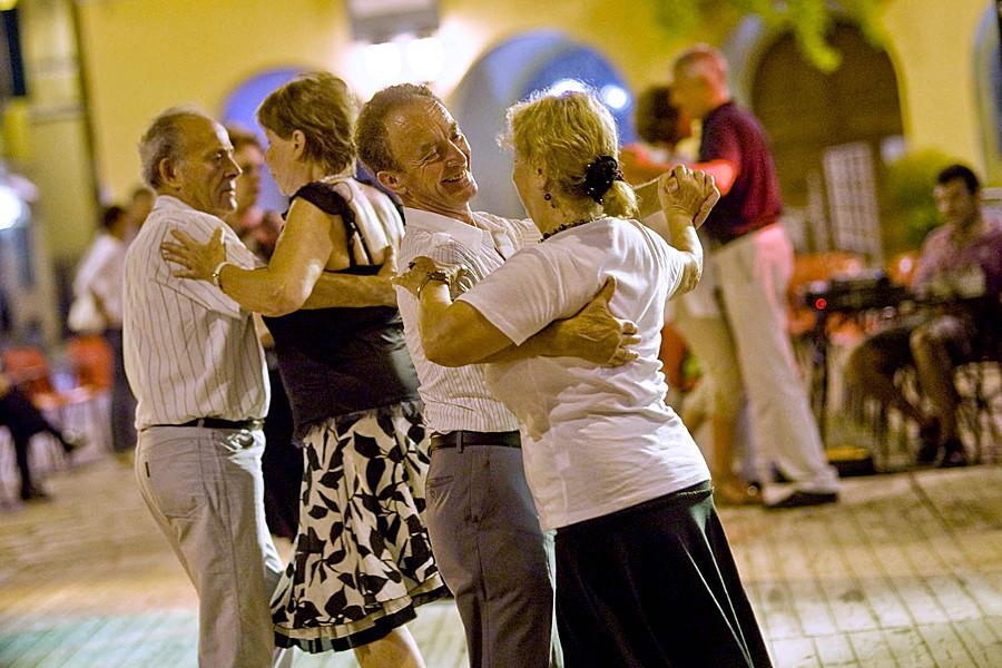 Ballo liscio patrimonio dell’Unesco, Parma rilancia progetto