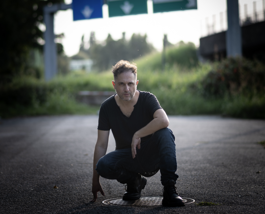 “ELIOTROPICA”, il nuovo singolo di Taglialucci  è una visione sul disordine contemporaneo