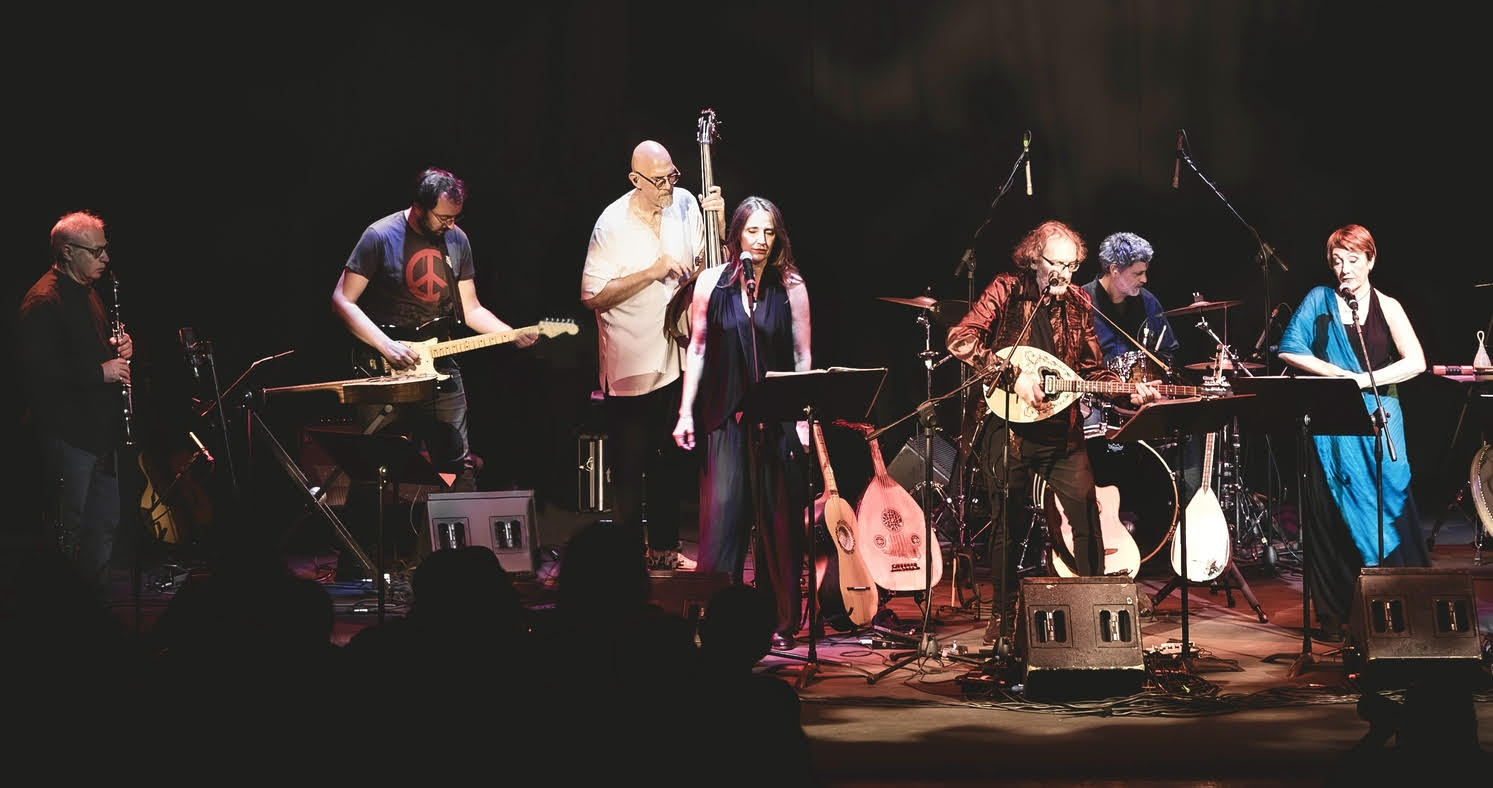 “Mediterranima” di Stefano Saletti tra i migliori dischi al mondo per la World Music Chart Europe 2025 e protagonista dell’ultimo appuntamento di Migrazioni Sonore al Museo Nazionale degli Strumenti Musicali di Roma.